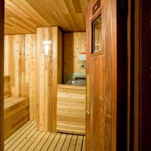 Фотографии гостиницы 
            Crowne Plaza Arlington, an IHG Hotel