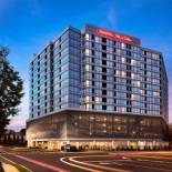 Фотография гостиницы Hampton Inn & Suites Teaneck/Glenpointe