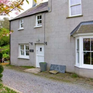 Фотография гостевого дома Laburnham Cottage