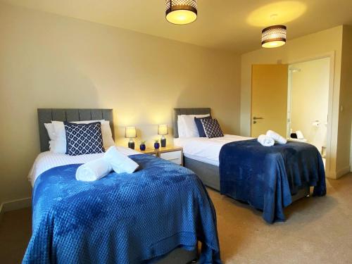 Фотографии гостевого дома
Modern 4-Bed Townhouse in Crewe by 53 Degrees Property, Ideal for Contractors & Business, FREE Parking - Sleeps 8