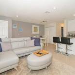 Фотография гостевого дома Lovely Cottage - Close to Siesta, Shops & Dining