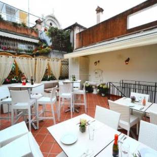 Фотографии гостиницы
Hotel Fontana