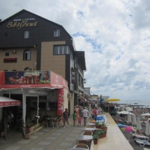 Фотография гостевого дома Звездный