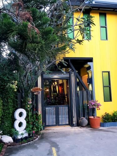 Фотография гостиницы Baan Baimai Boutique Room