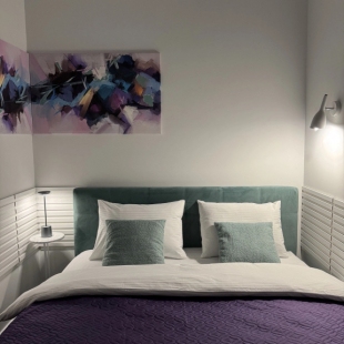 Фотография квартиры Квартиры "Пижама": 1-к «Лиловая мята» на Аллее Героев