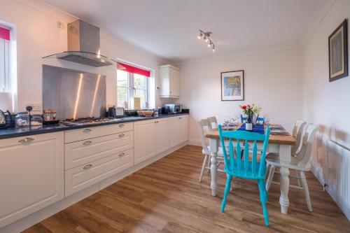 Фотографии гостевого дома
April Cottage