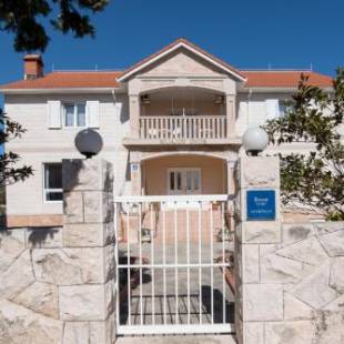 Фотографии гостевого дома
Apartments Mijajov Dvor