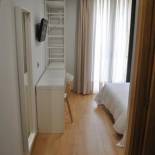 Фотография гостиницы Hostal Universitat