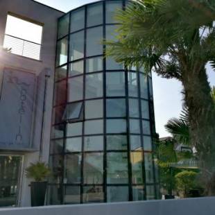 Фотографии гостиницы
Hotel In - Lounge Room