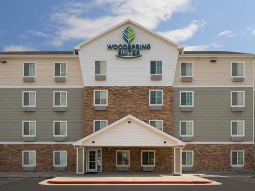 Фотография гостиницы WoodSpring Suites Salt Lake City