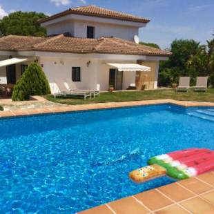 Фотографии мини отеля
B&B Villa Pinos Málaga