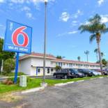 Фотография гостиницы Motel 6-Costa Mesa, CA