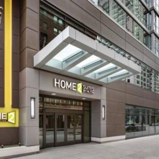 Фотографии гостиницы 
            Home2 Suites By Hilton Chicago River North