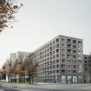 Фотографии гостиницы
THE FLAG West M.