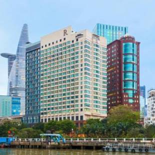 Фотографии гостиницы
Renaissance Riverside Hotel Saigon