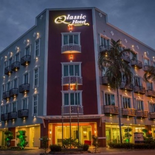 Фотография гостиницы Qlassic Hotel