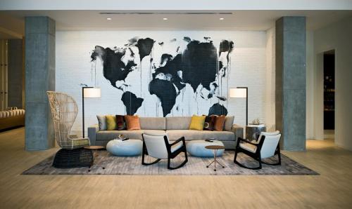 Фотография гостиницы Renaissance Atlanta Airport Gateway Hotel