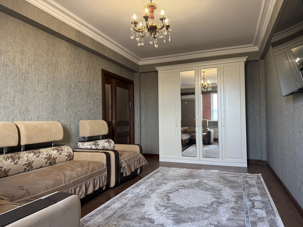 Фотография квартиры Уютные у аэропорта с видом на горы Апартаменты