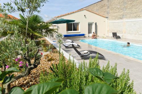 Фотография гостиницы Logis Hôtel L'Oliveraie