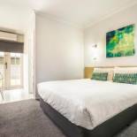 Фотография гостиницы Nightcap at Skyways Hotel