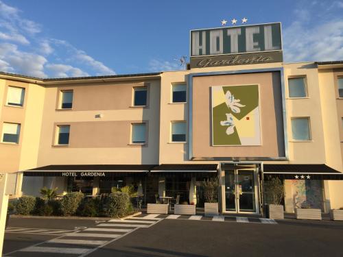 Фотография гостиницы Hôtel Gardenia Bordeaux Est