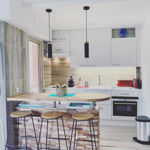 Фотография гостиницы Studio moderne - Port de Mandelieu - Proche Mer