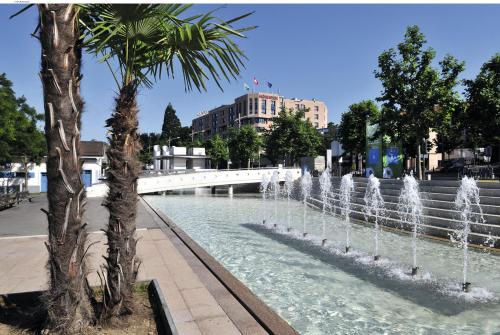 Фотография гостиницы Mövenpick Hotel Lausanne