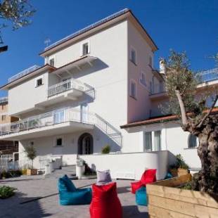 Фотографии мини отеля
Maison Kalea