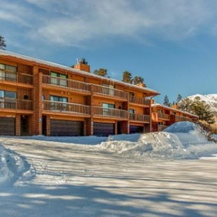 Фотография гостевого дома Lagoon 737C