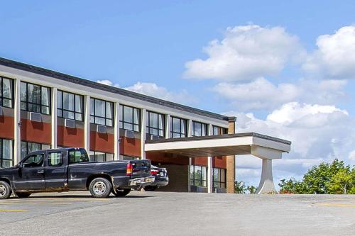 Фотография мини отеля Quality Inn Corner Brook