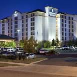 Фотография гостиницы Embassy Suites Denver - International Airport