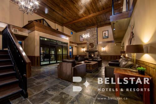 Фотография гостиницы Glacier Mountaineer Lodge