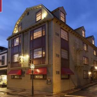 Фотография гостиницы America's Cup Inn Newport