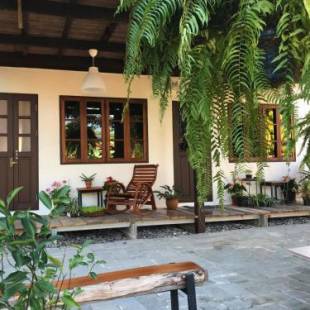 Фотографии гостевого дома
ครูหนูบ้านพัก แหลมงอบ Krunou baanpak