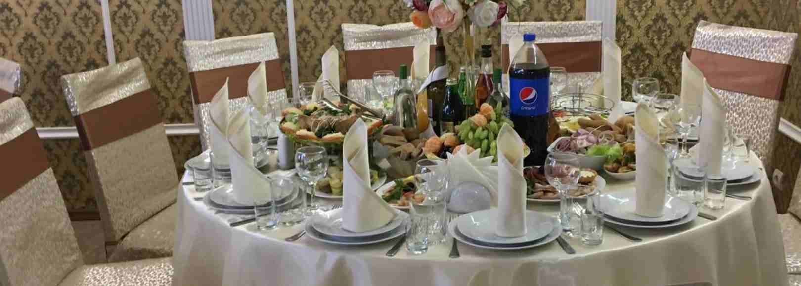 Фотография банкетного зала У Гамлета