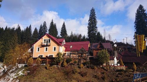 Фотографии гостиницы 
            Любе