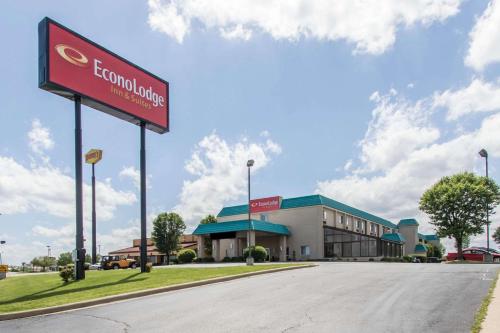 Фотография гостиницы Econo Lodge Inn & Suites Joplin