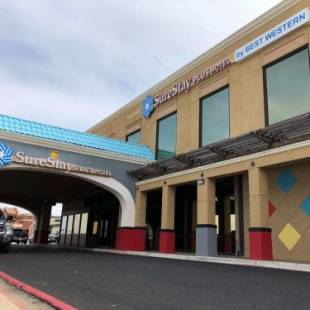 Фотографии гостиницы 
            SureStay Plus Hotel by Best Western Lubbock Medical Center