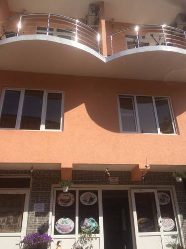 Фотография гостевого дома Азалия