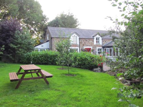 Фотография гостевого дома Berwick Hall Cottage