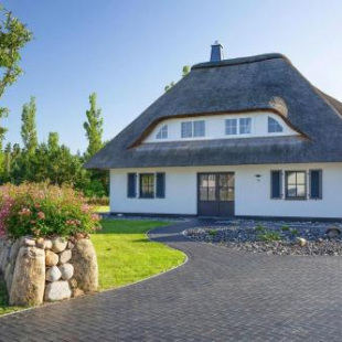 Фотография гостевого дома Holiday Home Fuhlendorf - DOS05105a-F