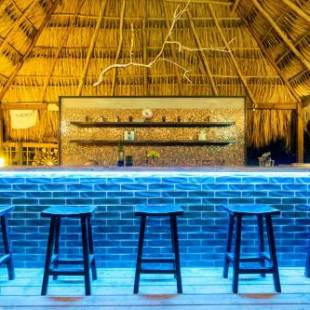 Фотографии гостиницы
Manurii Boutique Hotel