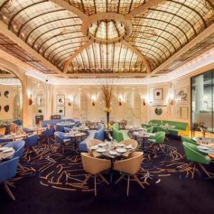 Фотографии гостиницы
Hôtel Vernet Champs Elysées Paris