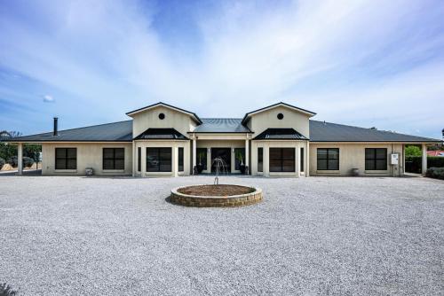 Фотографии гостевого дома 
            Mudgee Guesthouse