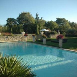 Фотографии гостиницы 
            Mas des Carassins