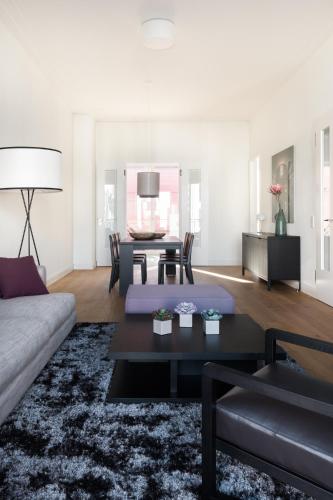 Фотографии апарт отеля
The Wellem Residences