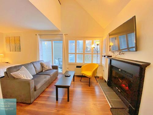 Фотографии гостевого дома
Loft with a view of Blue - Free Wifi, Linens and Towels Included