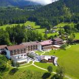 Фотография гостиницы Alm- & Wellnesshotel Alpenhof