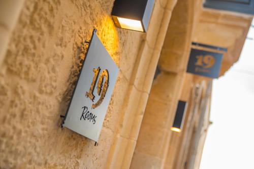 Фотография гостиницы 19 ROOMS