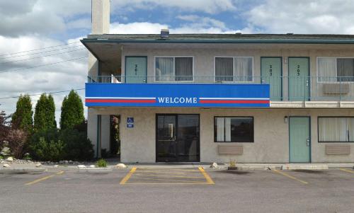 Фотография гостиницы Motel 6-Billings, MT - South